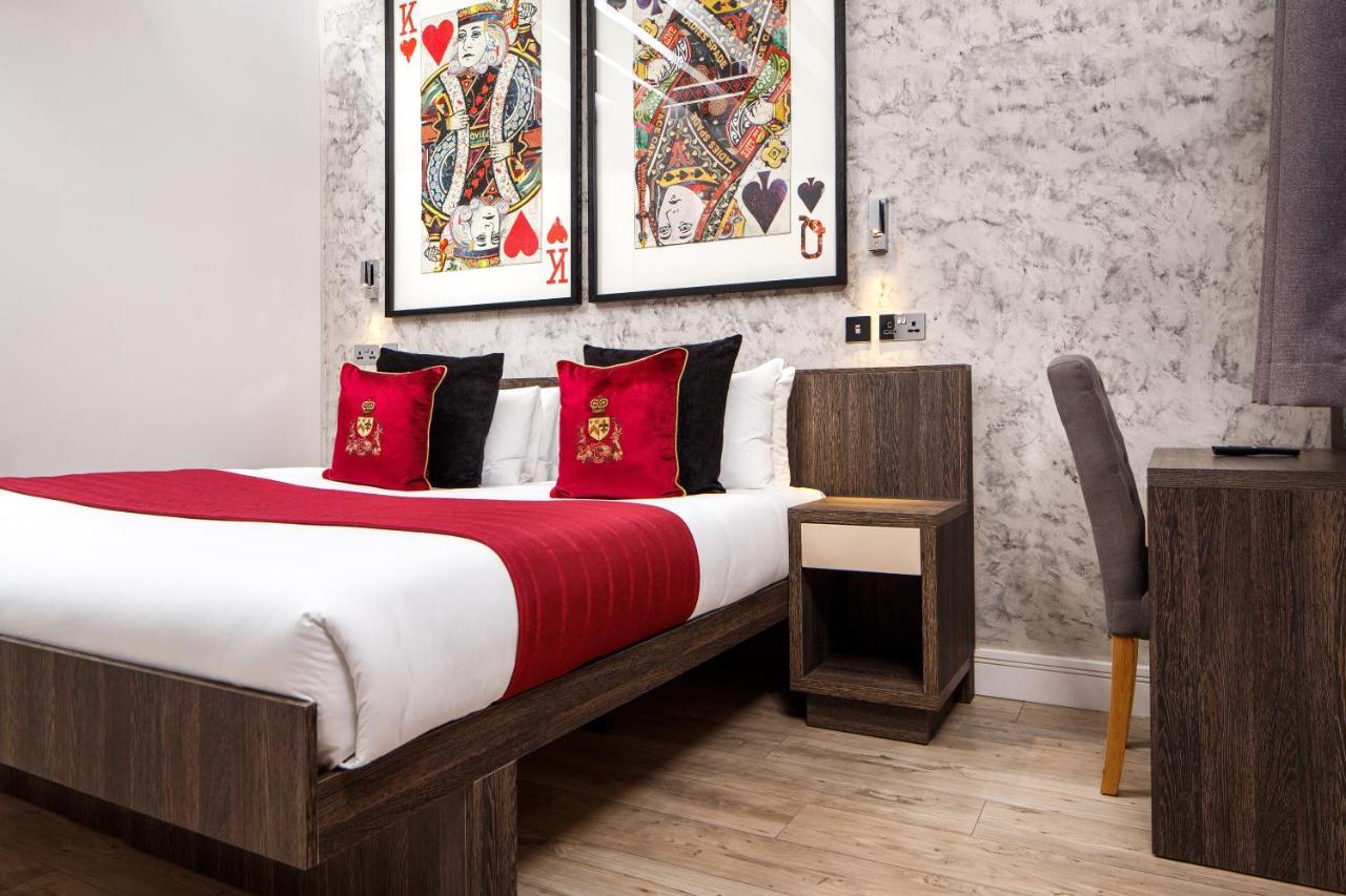 Signature Suites Peterborough Eksteriør bilde