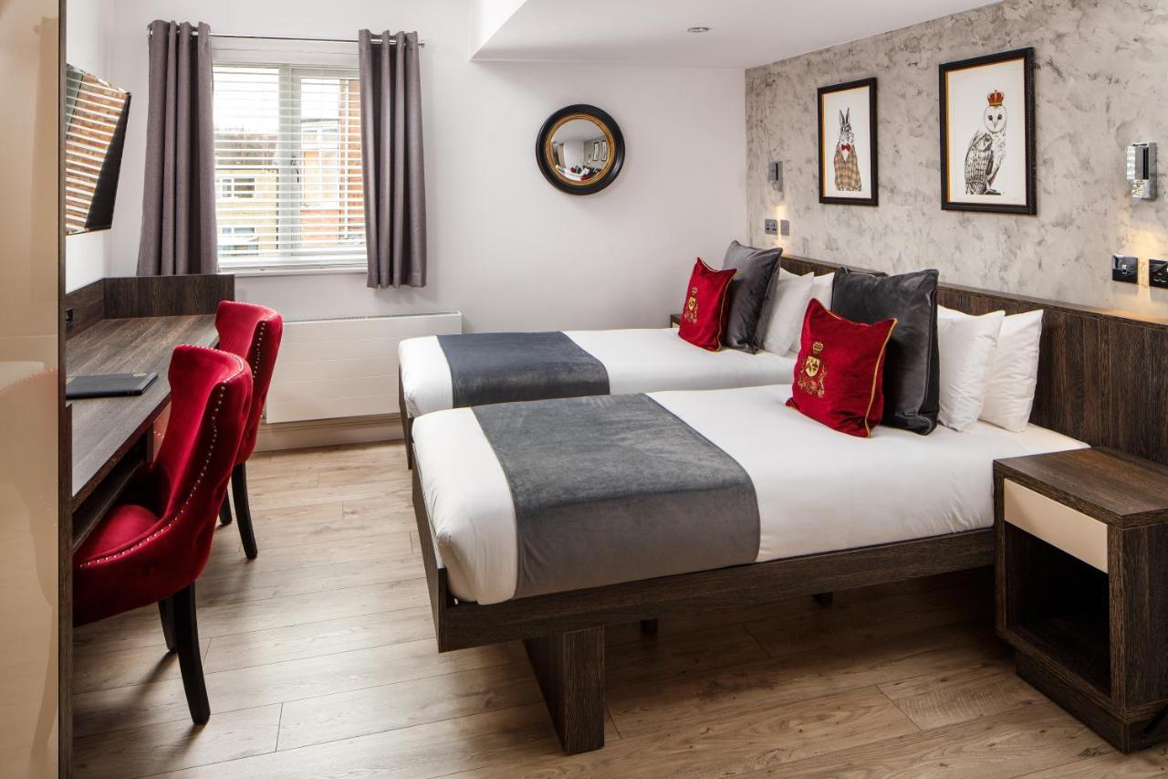 Signature Suites Peterborough Eksteriør bilde