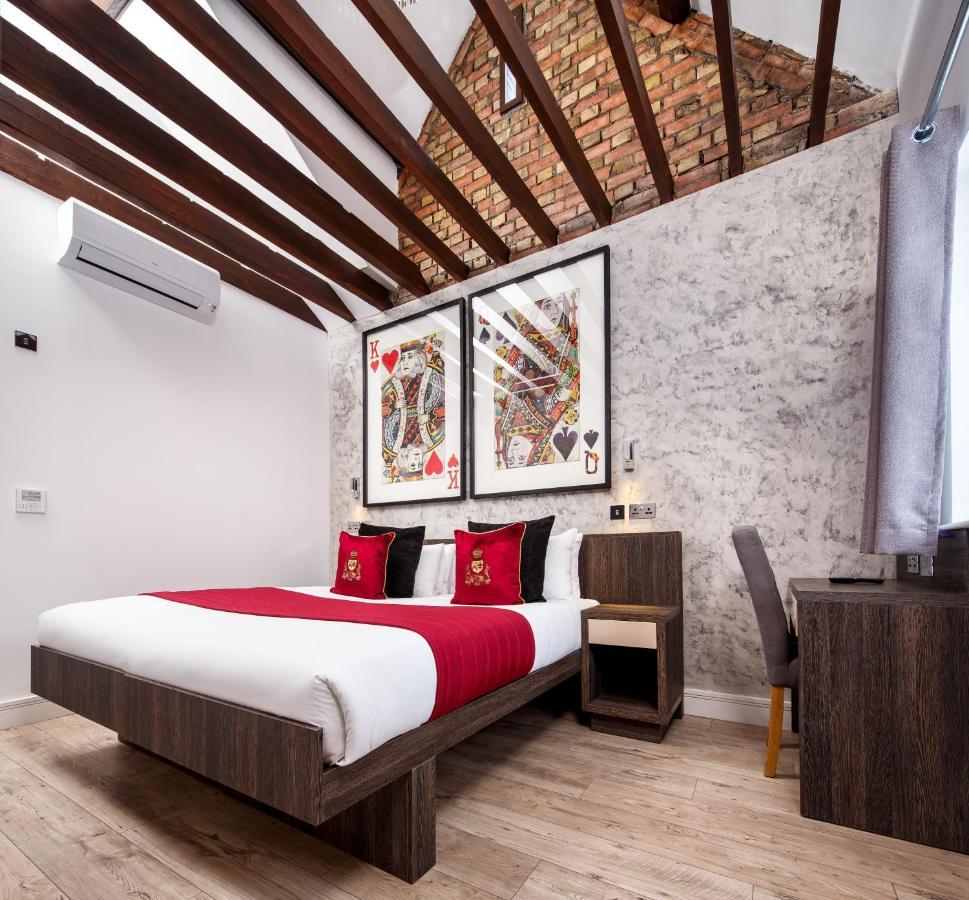 Signature Suites Peterborough Eksteriør bilde